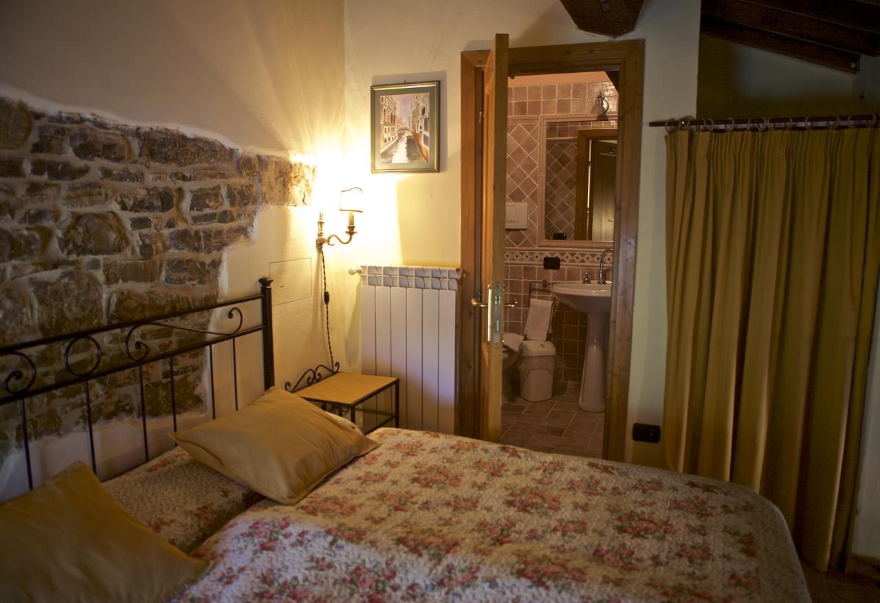 Bed and Breakfast Fonte Magia Castel de' Fiori Exterior foto